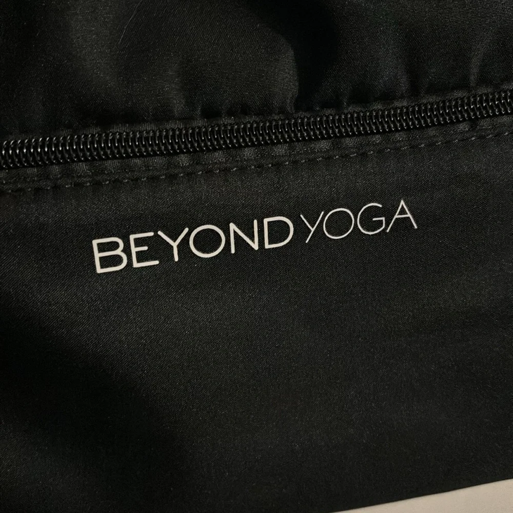 Beyond Yoga Backpackk